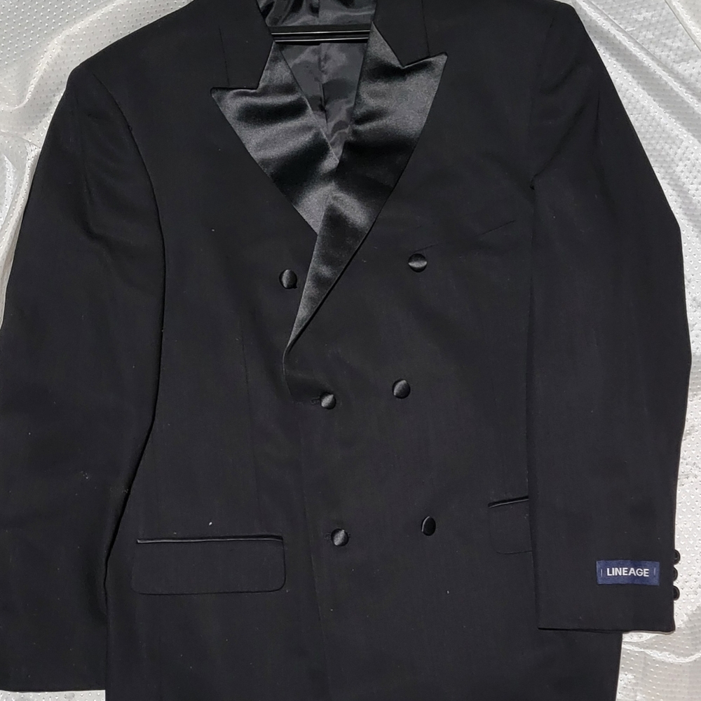 NEW Lineage double brested suit jacket